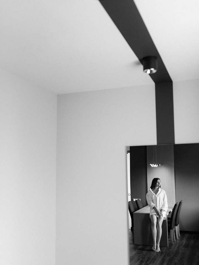 Minimal Interior 9 gems 05-op